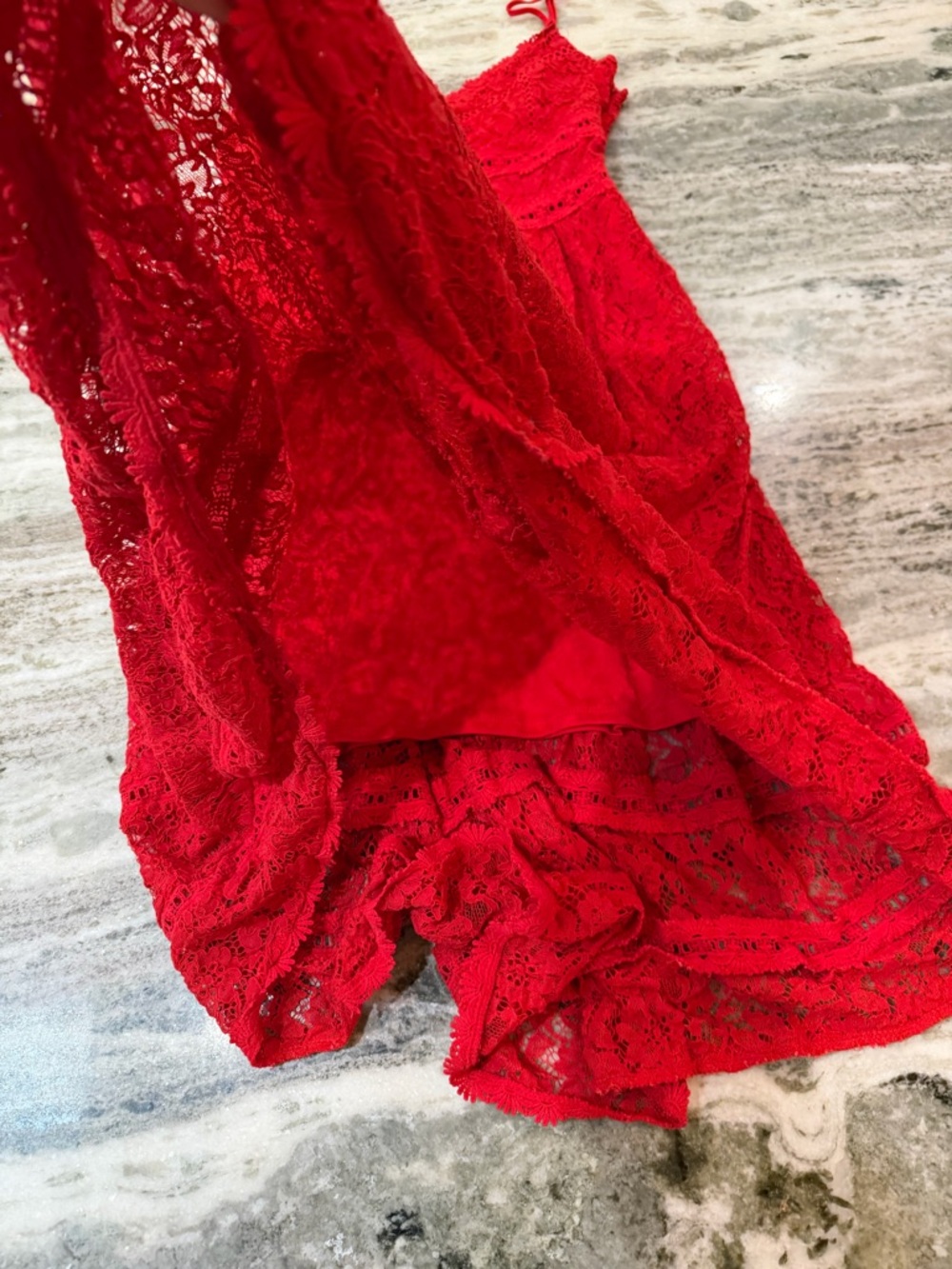 NSR Red Lace Spaghetti-Strap Midi Dress
Women’s XL - Picture 11 of 12